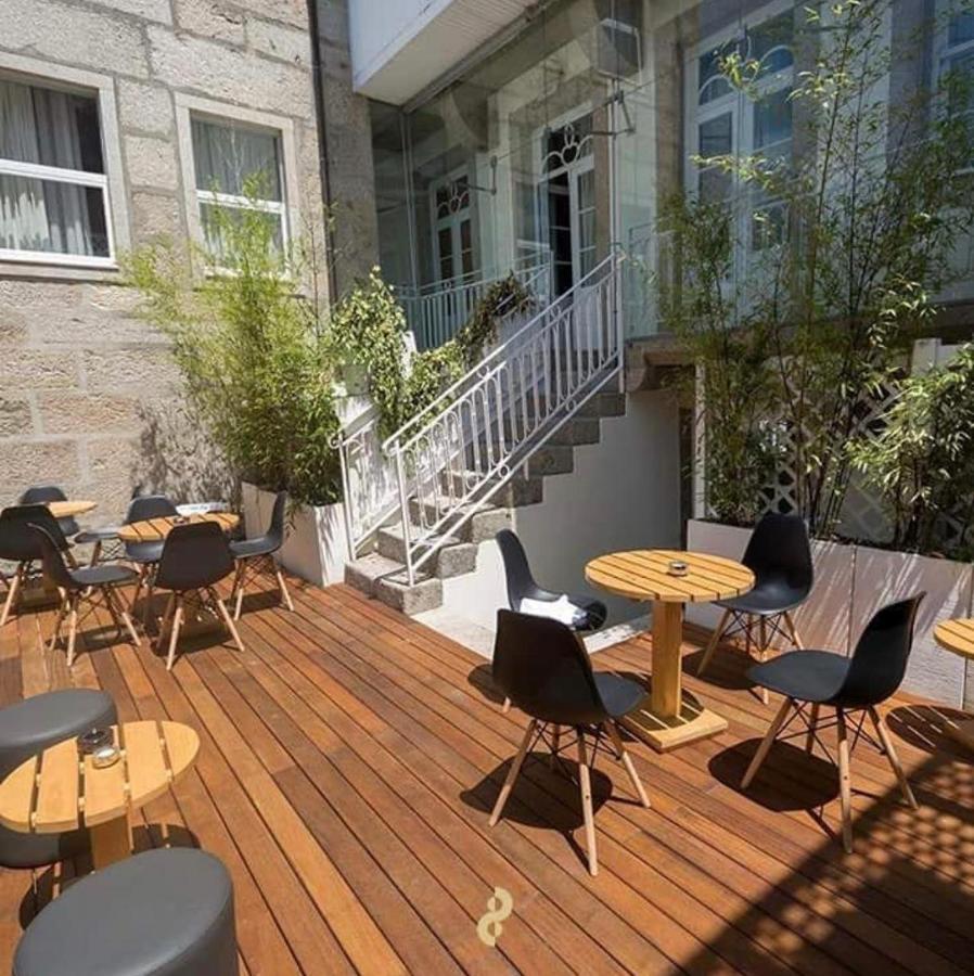 8 VILLAS Hotel&Bistrô Santo Tirso Extérieur photo